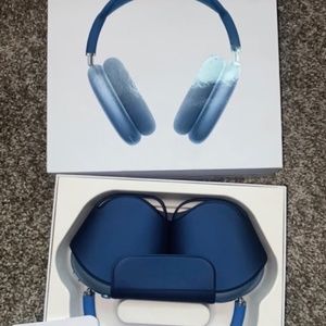 Blue Airpod Maxes